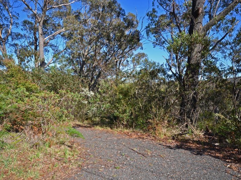 25 Explorers Road, Katoomba NSW 2780