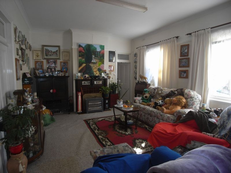 58 Hat Hill Rd, Blackheath NSW 2785