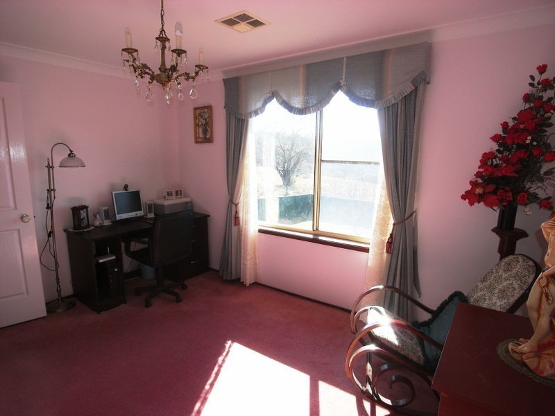 57 Stuarts Rd, Katoomba NSW 2780