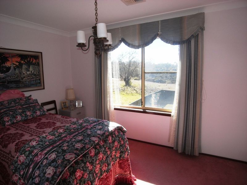 57 Stuarts Rd, Katoomba NSW 2780