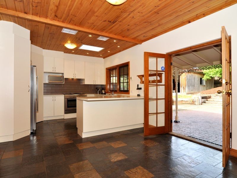 14 Catharina St, Flagstaff Hill SA 5159