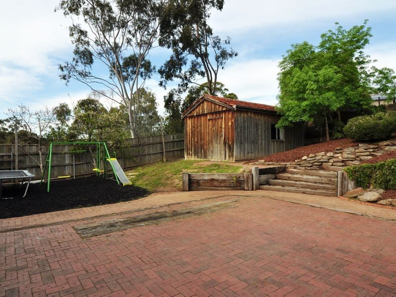 14 Catharina St, Flagstaff Hill SA 5159