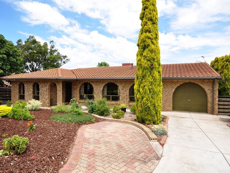 11 Proctor St, Flagstaff Hill SA 5159