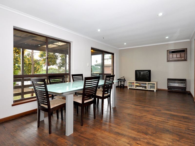 11 Proctor St, Flagstaff Hill SA 5159