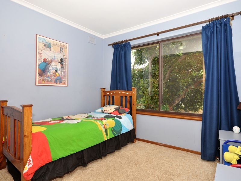 11 Proctor St, Flagstaff Hill SA 5159