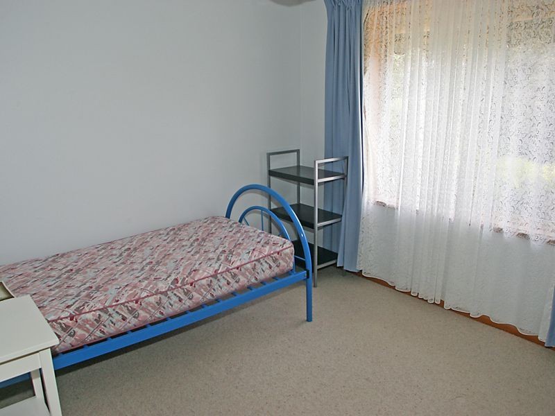 18 Gem St, Aberfoyle Park SA 5159