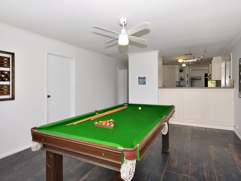 7 Charles Cr, Port Noarlunga South SA 5167