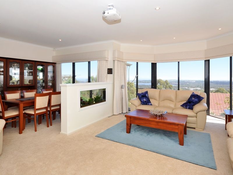 130A Windebanks Rd, Happy Valley SA 5159
