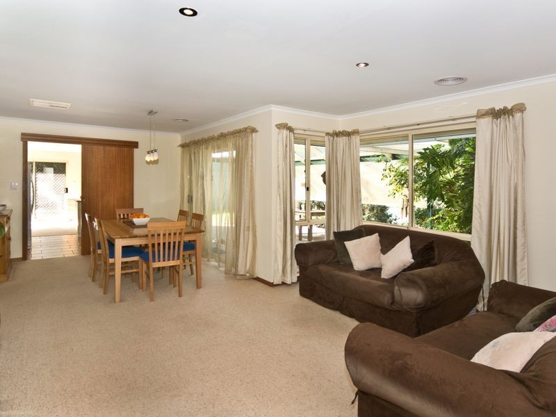 17 Haven Ave, Seaford SA 5169