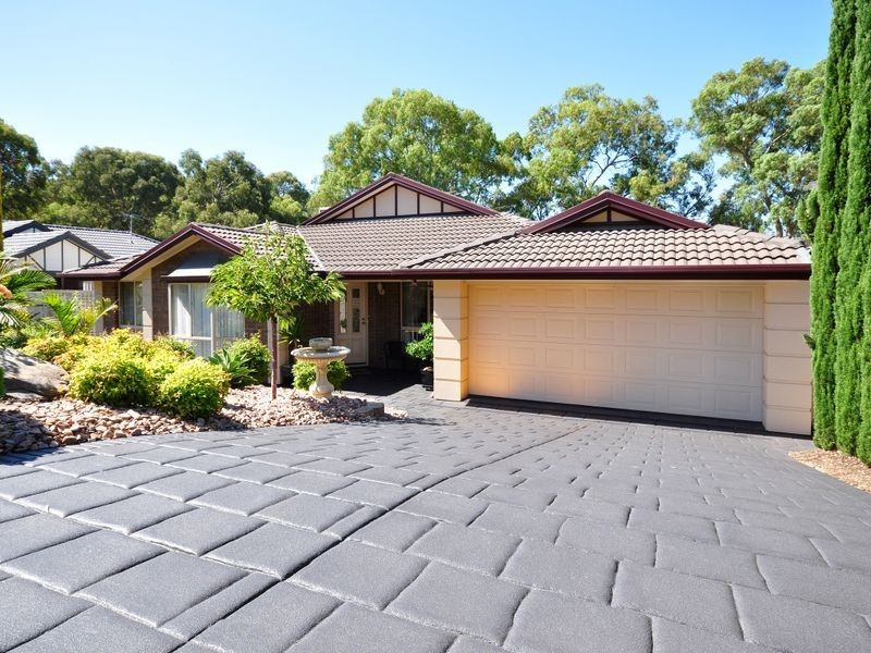 50 Miller Dr, Happy Valley SA 5159