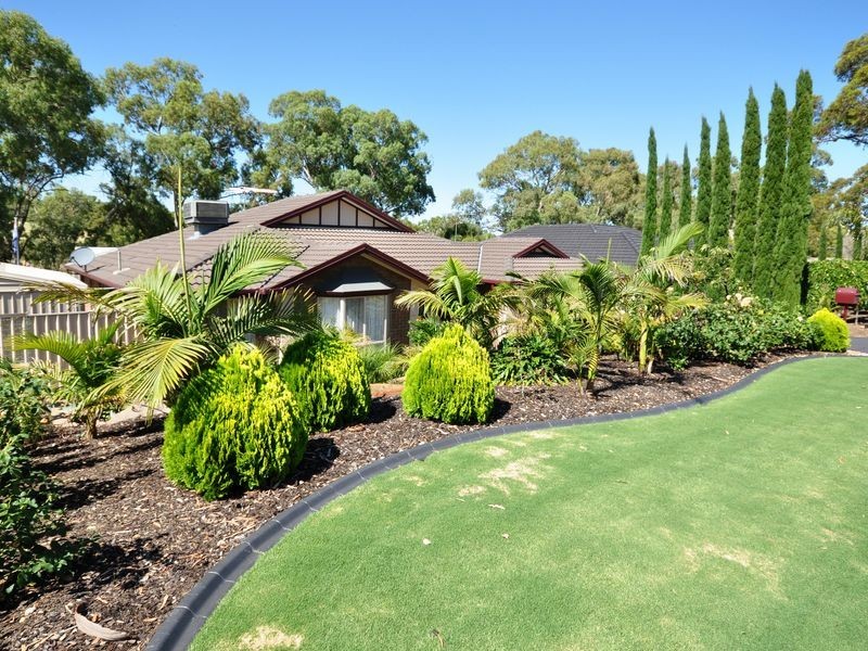 50 Miller Dr, Happy Valley SA 5159