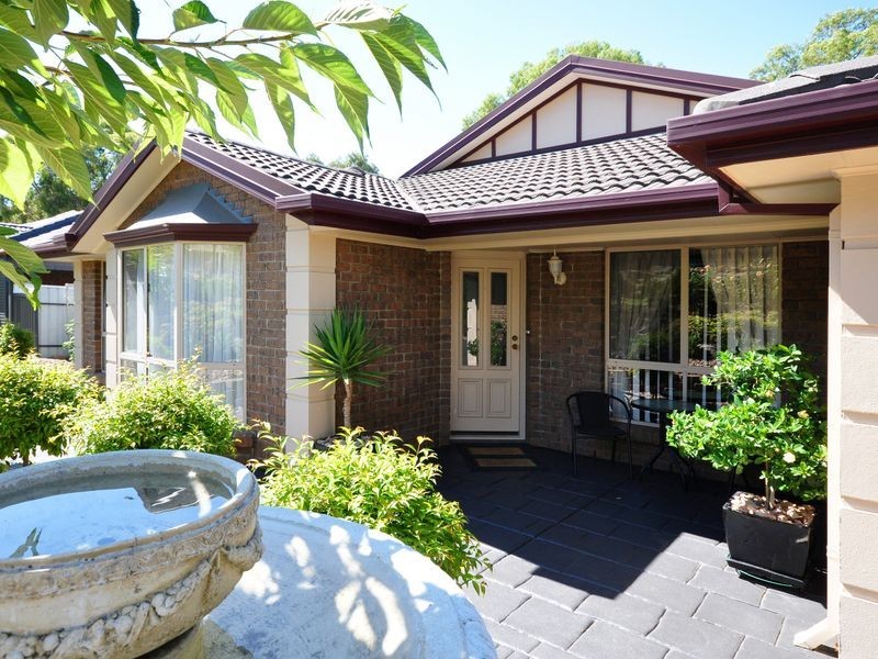50 Miller Dr, Happy Valley SA 5159