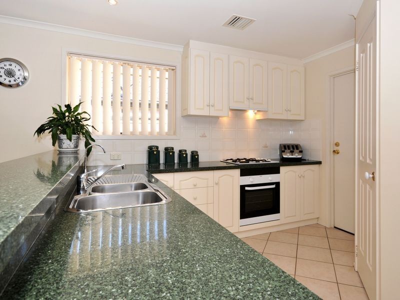 50 Miller Dr, Happy Valley SA 5159