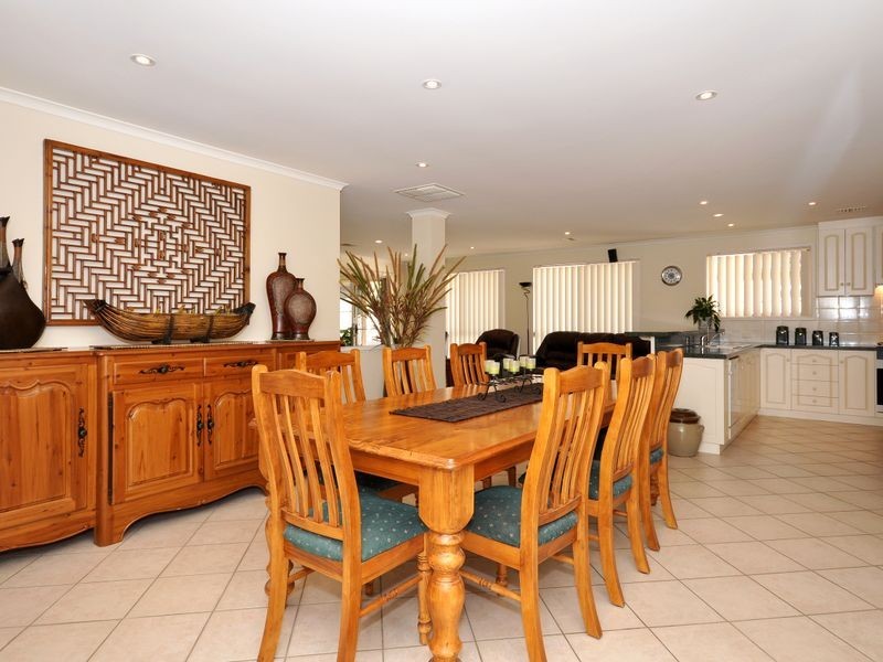 50 Miller Dr, Happy Valley SA 5159