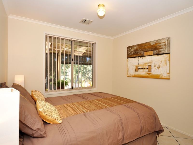 50 Miller Dr, Happy Valley SA 5159