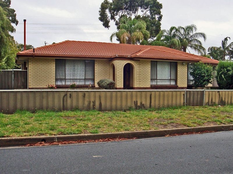 14 Eva St, Morphett Vale SA 5162
