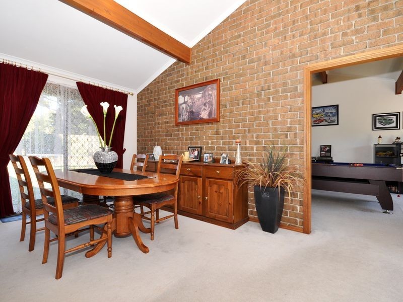 4 Beaumont Pl, Morphett Vale SA 5162