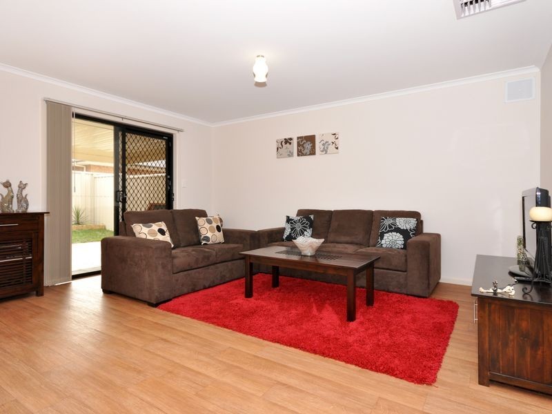 41 School Oval Drive, Christie Downs SA 5164
