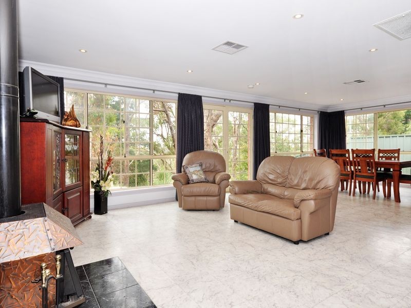21A George Avenue, Crafers West SA 5152