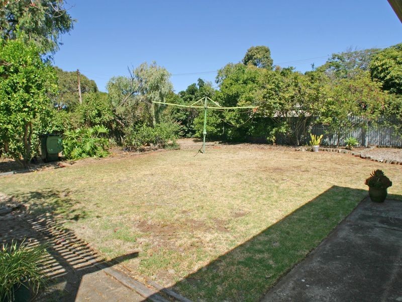 10 Edwina Drive, Morphett Vale SA 5162