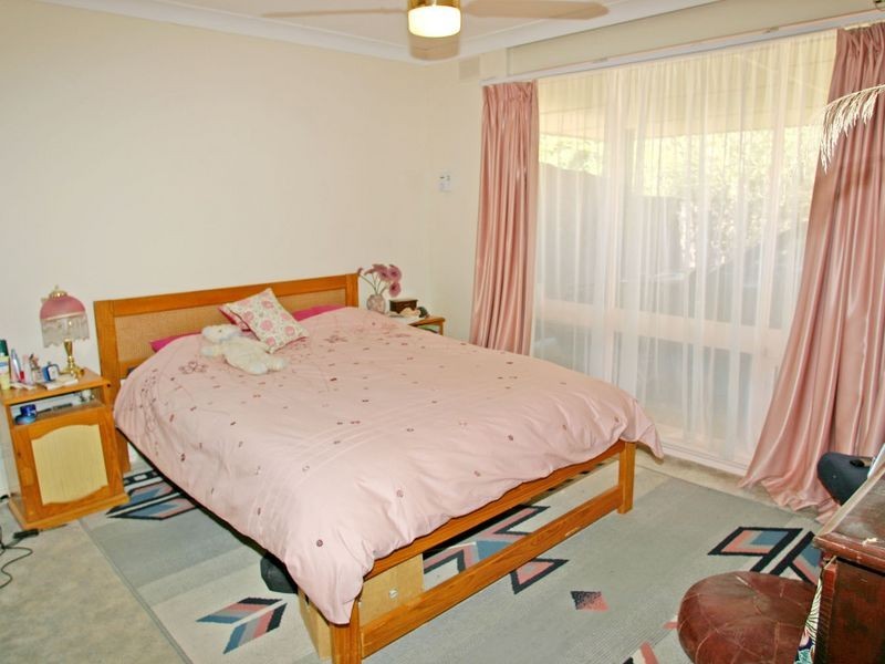 10 Edwina Drive, Morphett Vale SA 5162
