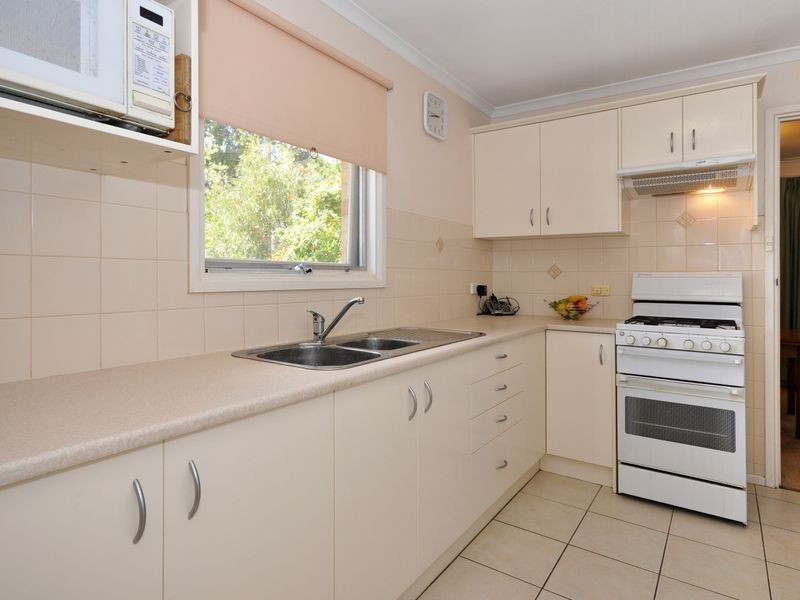 46 Hub Dr, Aberfoyle Park SA 5159