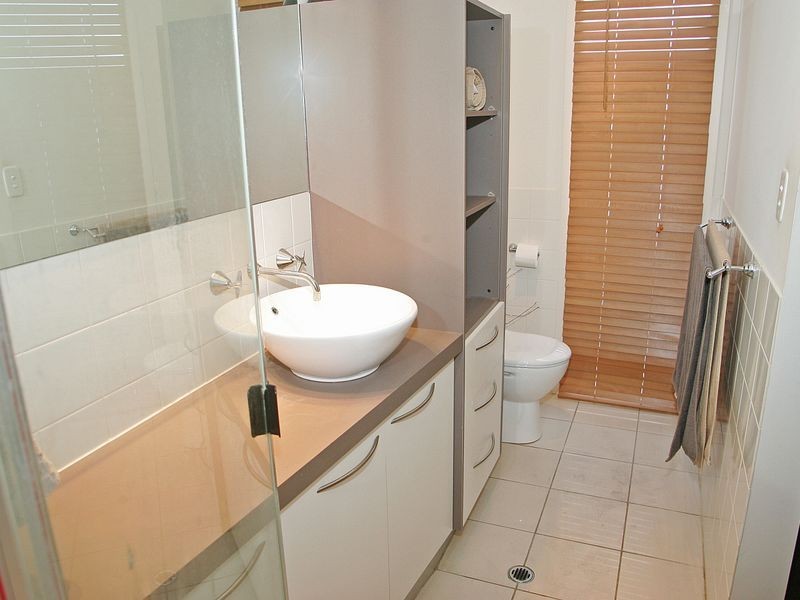 42 Eucalypt Cct, Flagstaff Hill SA 5159