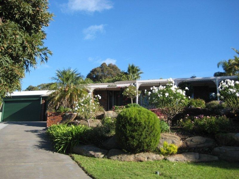 2 Casuarina Place, Aberfoyle Park SA 5159