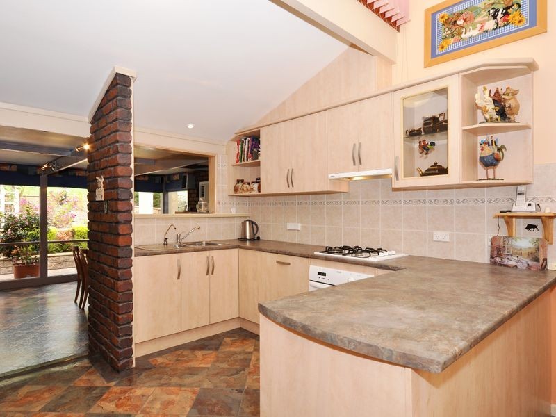 2 Casuarina Place, Aberfoyle Park SA 5159