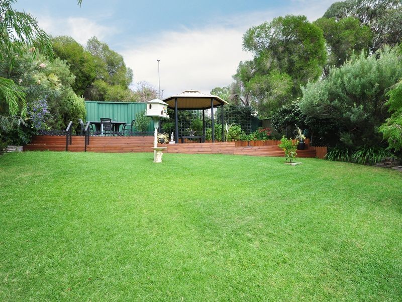 2 Casuarina Place, Aberfoyle Park SA 5159