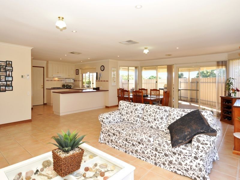 58 Berrima Rd, Sheidow Park SA 5158