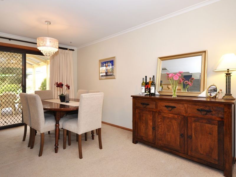 2 Quigley Court, Aberfoyle Park SA 5159