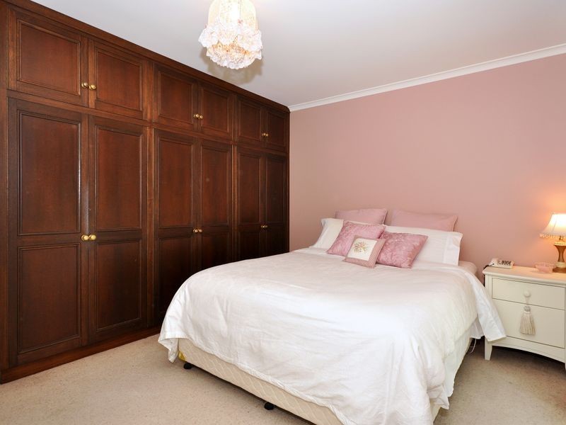2 Quigley Court, Aberfoyle Park SA 5159