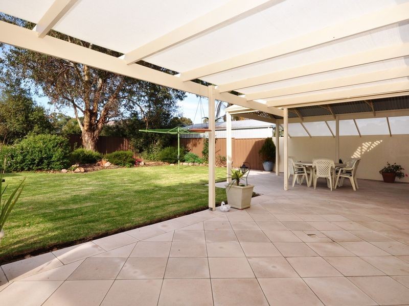 2 Quigley Court, Aberfoyle Park SA 5159