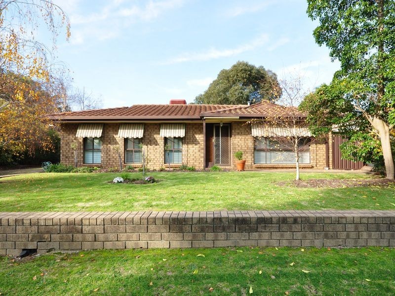 2 Quigley Court, Aberfoyle Park SA 5159