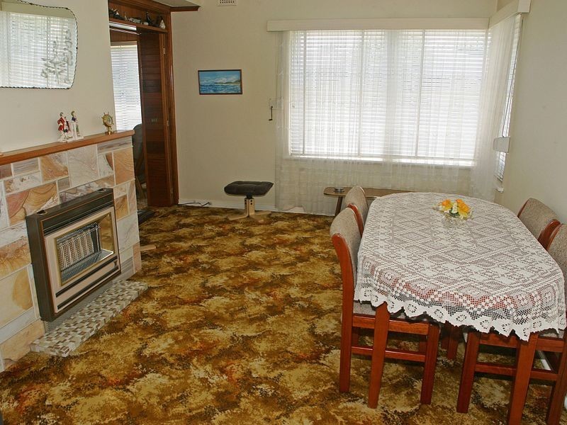 25 Halsey Rd, Fulham SA 5024