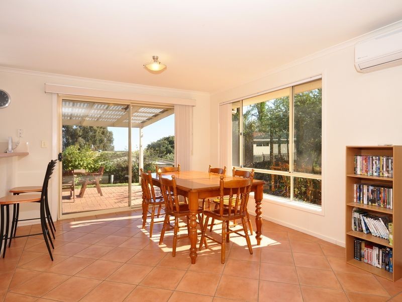 12 Lakeview Court, Aberfoyle Park SA 5159