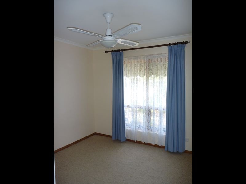 8 Ona Court, Aberfoyle Park SA 5159