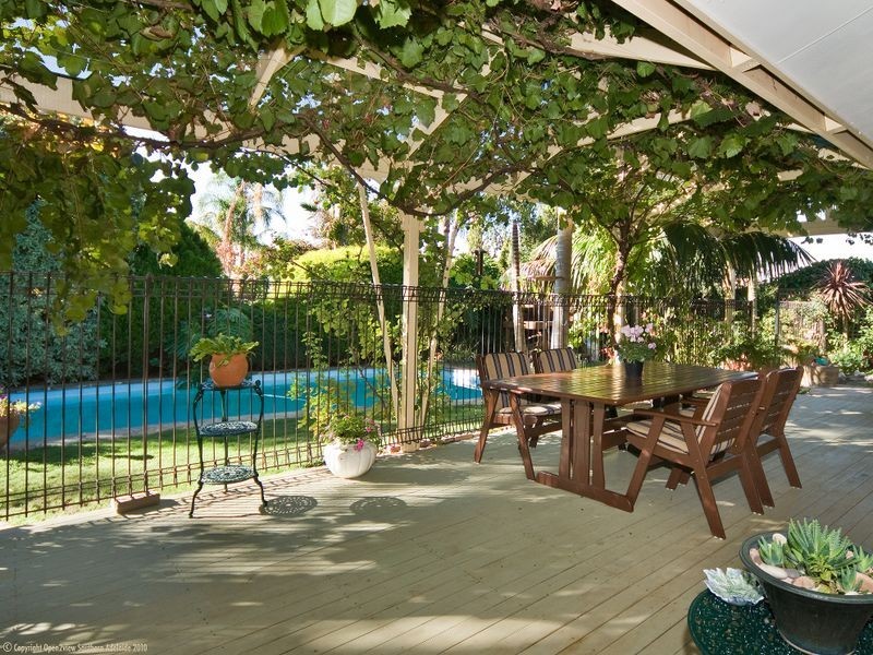 21 Bellaview Rd, Flagstaff Hill SA 5159