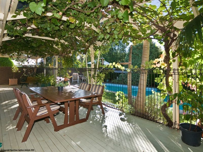 21 Bellaview Rd, Flagstaff Hill SA 5159