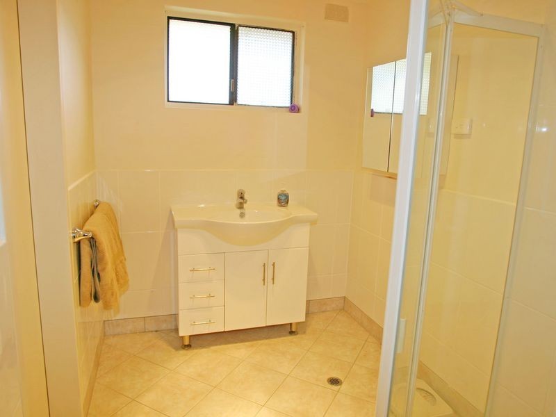 8 Kimberly Way, Happy Valley SA 5159