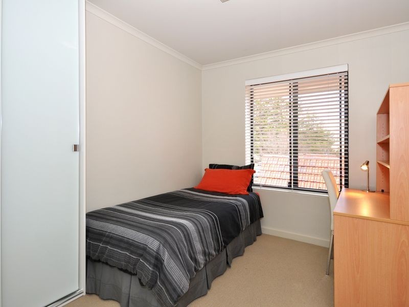 10/18 Broadway, Glenelg South SA 5045