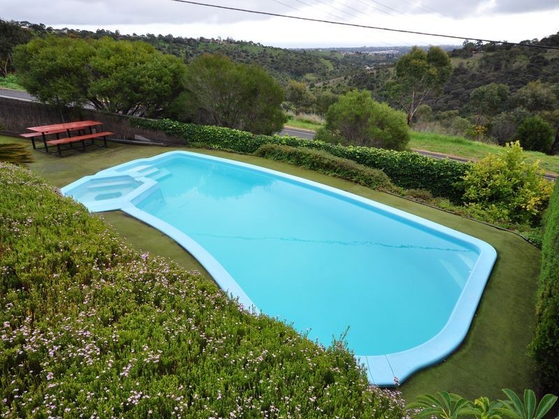 46 Broadmeadow Dr, Flagstaff Hill SA 5159