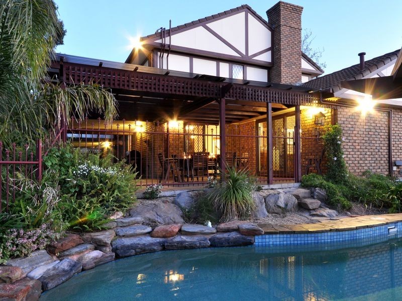 27-29 Grevillea Rd, Aberfoyle Park SA 5159