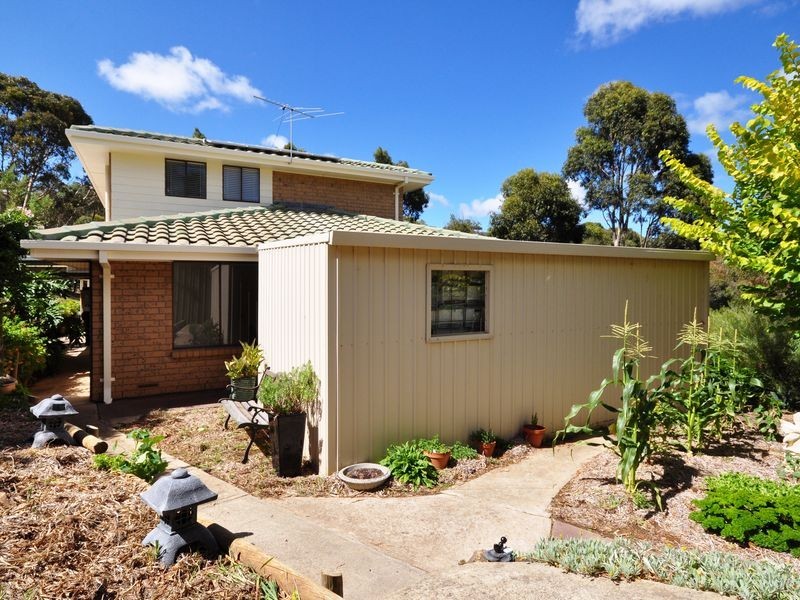 23 Nayook Gr, Happy Valley SA 5159