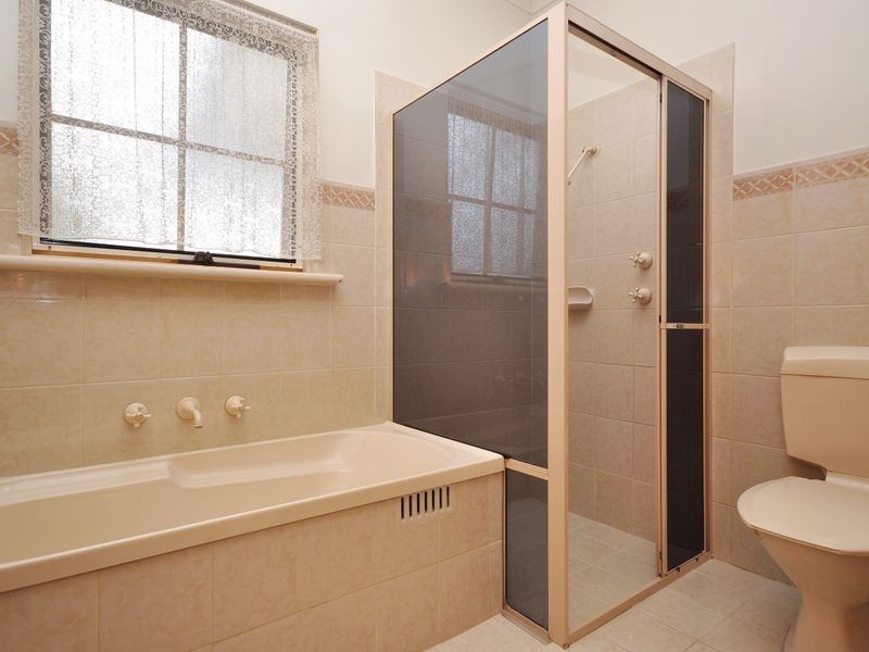 3 Wentworth St, Seacombe Gardens SA 5047