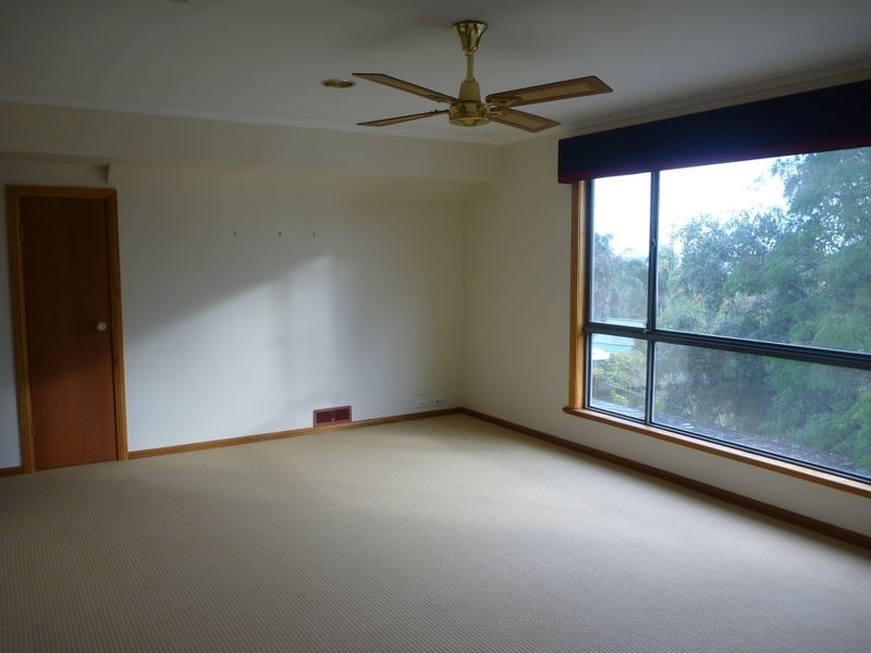 9 Humber Court, Happy Valley SA 5159