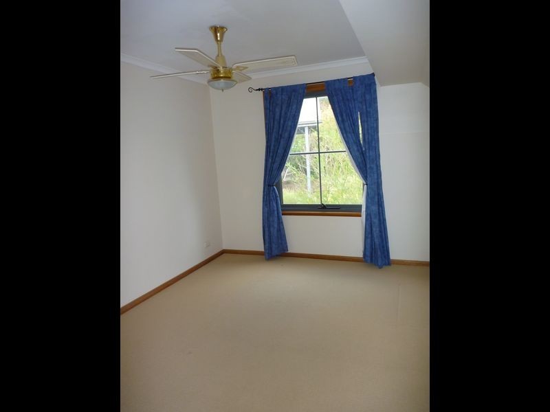 9 Humber Court, Happy Valley SA 5159