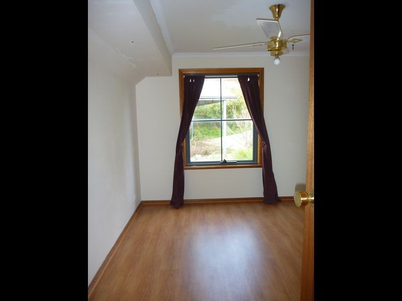 9 Humber Court, Happy Valley SA 5159