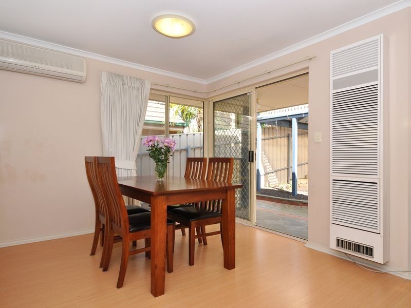 30 Moorfield Mw, Aberfoyle Park SA 5159